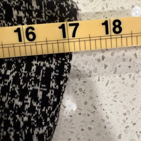 Tahari Arthur S Levine Black White Sheath Dress Pockets 8 Office Career Elegant - Picture 7 of 8